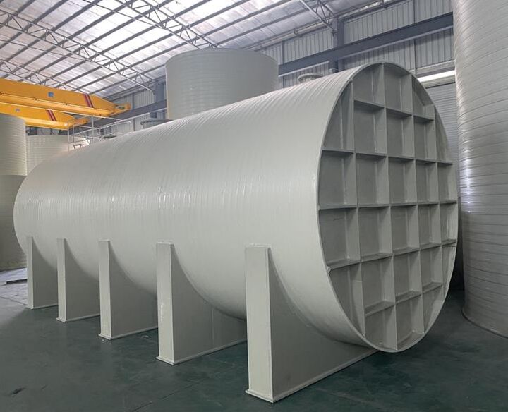 臥式塑料儲(chǔ)罐廠家銷(xiāo)售